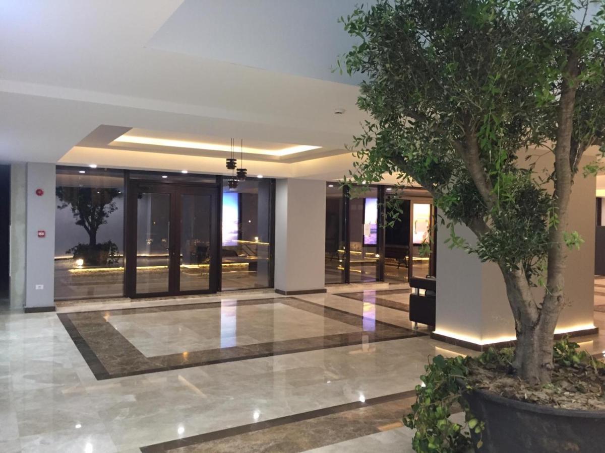 Apartment Sunset Lake View Mamaia Exterior photo
