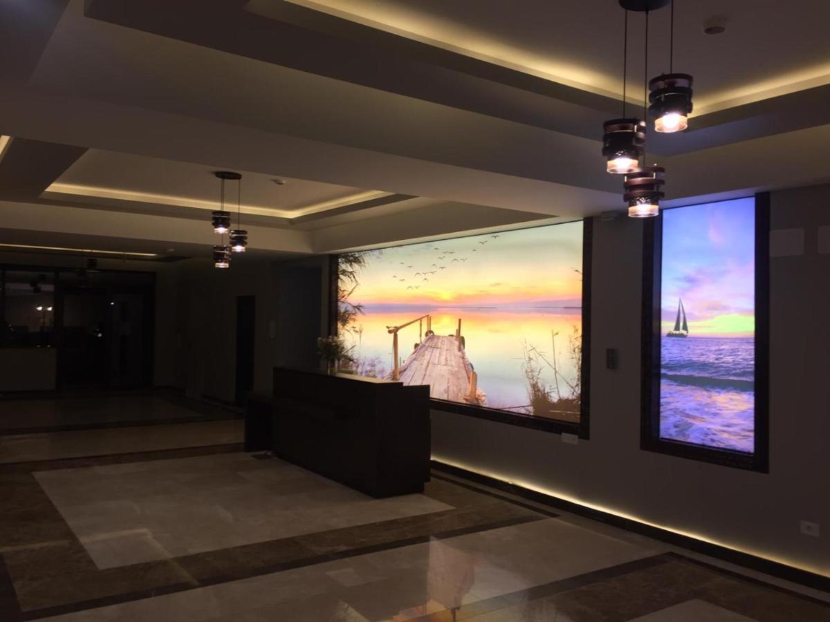 Apartment Sunset Lake View Mamaia Exterior photo